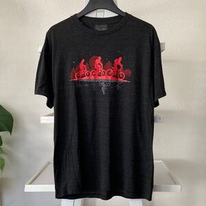 Stranger Things Upside Down short sleeve Graphic T-Shirt L